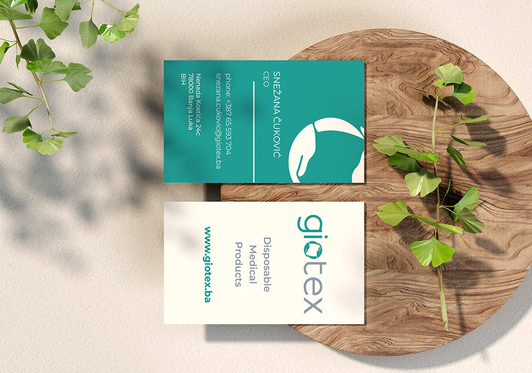 Dizajn vizit karte i akreditacije Windmill Novi Sad Beograd 4